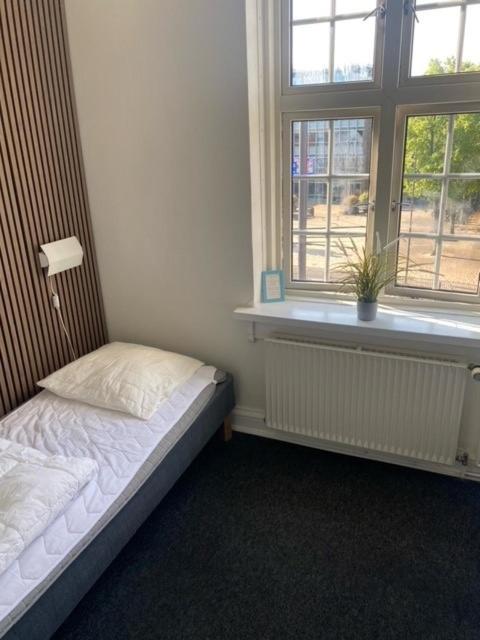 Danhostel Odense City 외부 사진 A room at the hospital