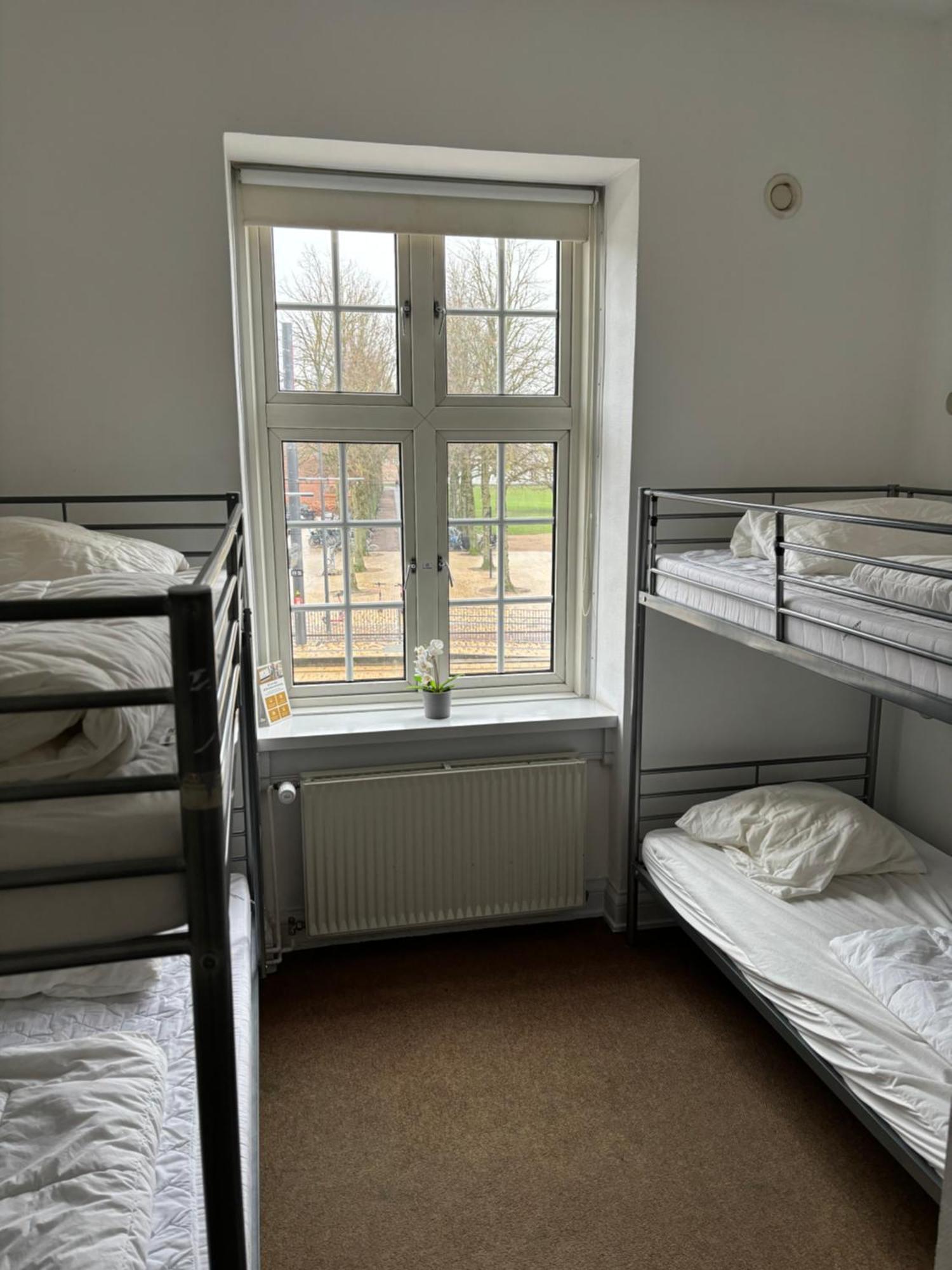 Danhostel Odense City 외부 사진 Hostel room in Copenhagen