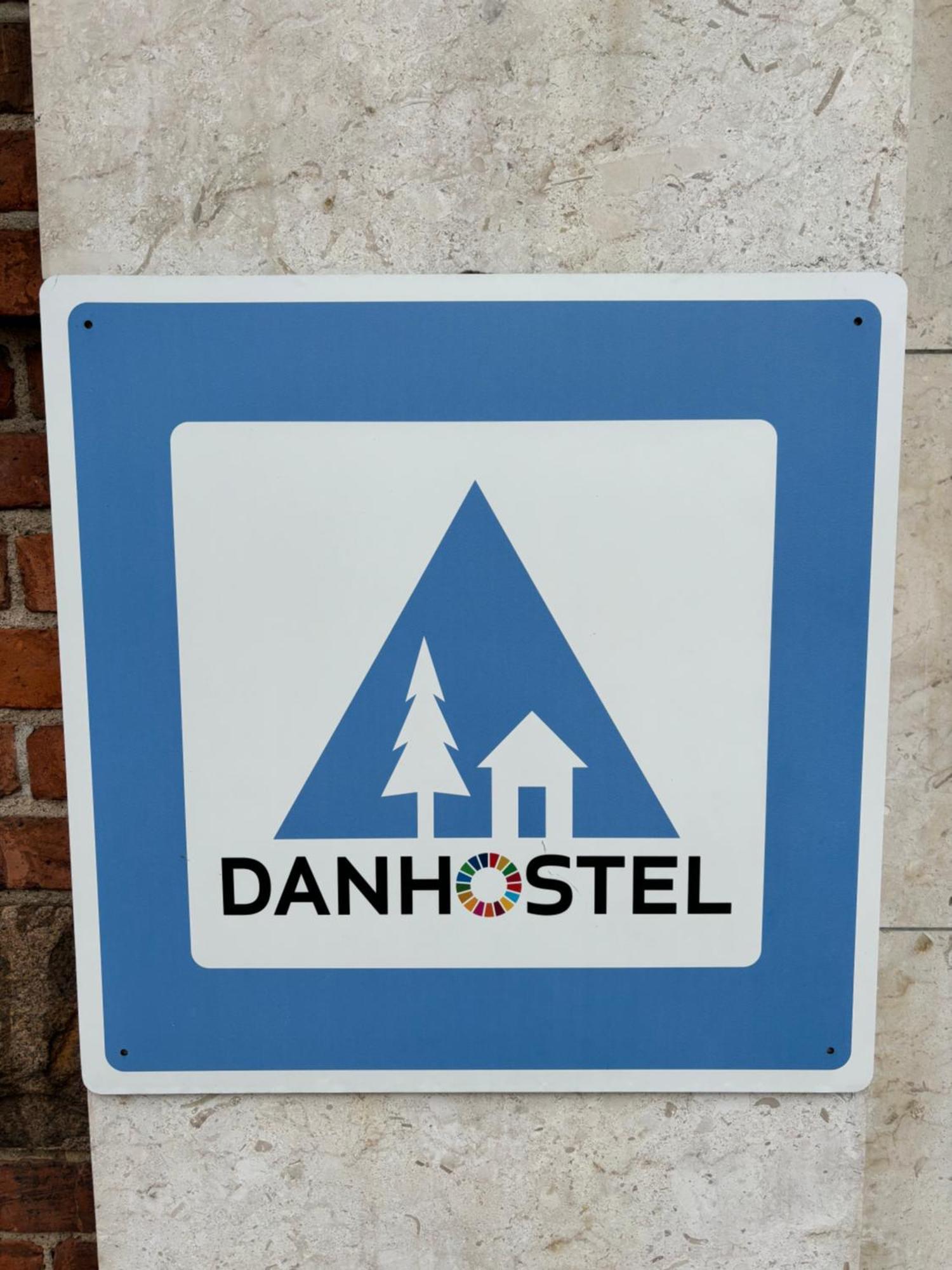 Danhostel Odense City 외부 사진 The sign of the hostel network