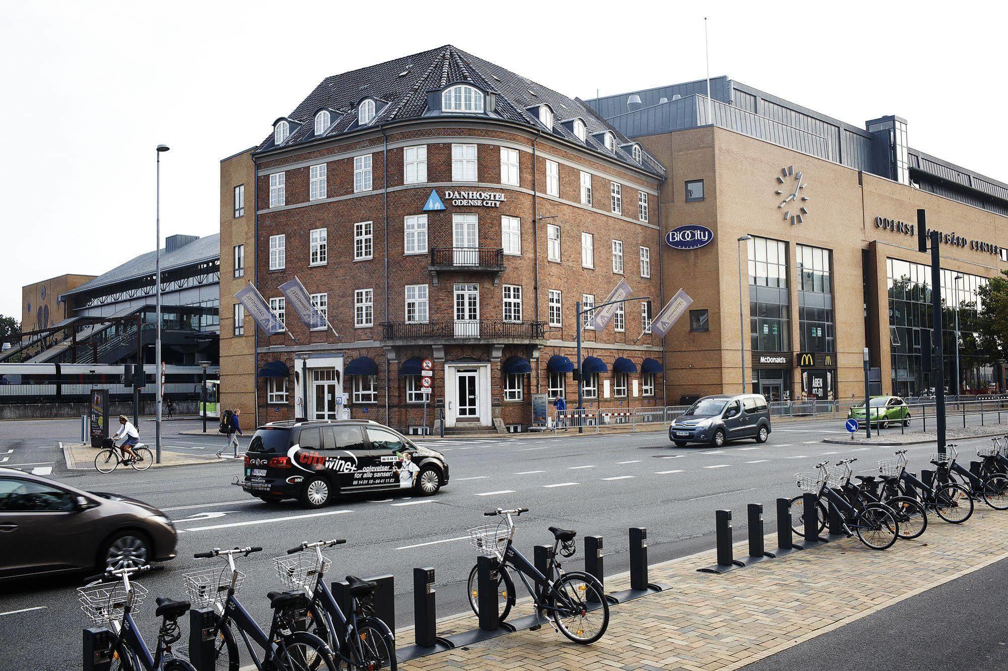 Danhostel Odense City 외부 사진 The station in 2007